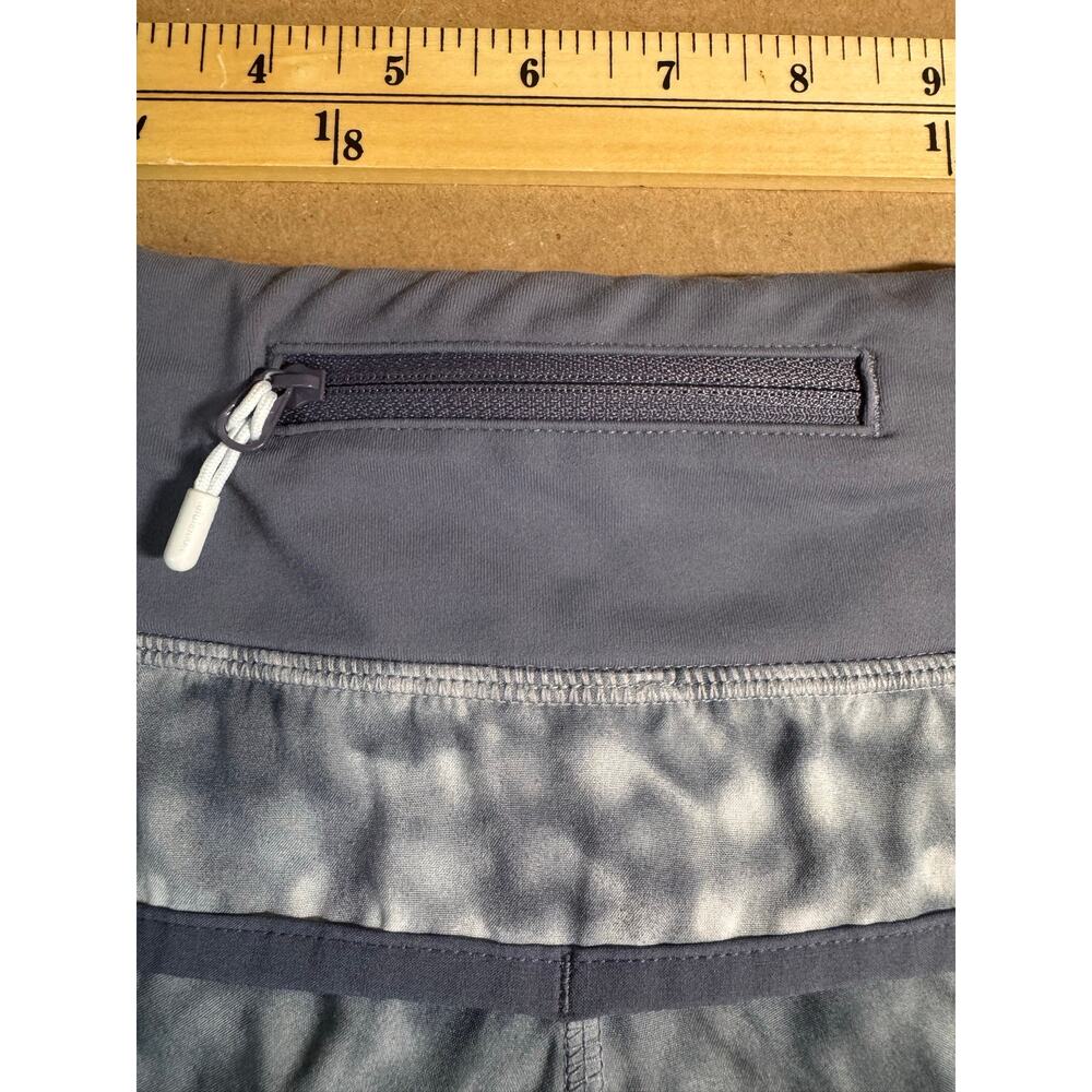Lululemon Run Speed Shorts 2.5” Size 2 Snowy Owl Magnum Gray - Picture 10 of 12